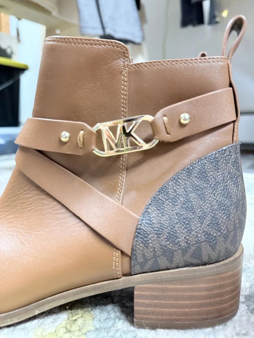 MICHAEL KORS
Kincaid Leather Ankle Boot - Picture 5 of 5